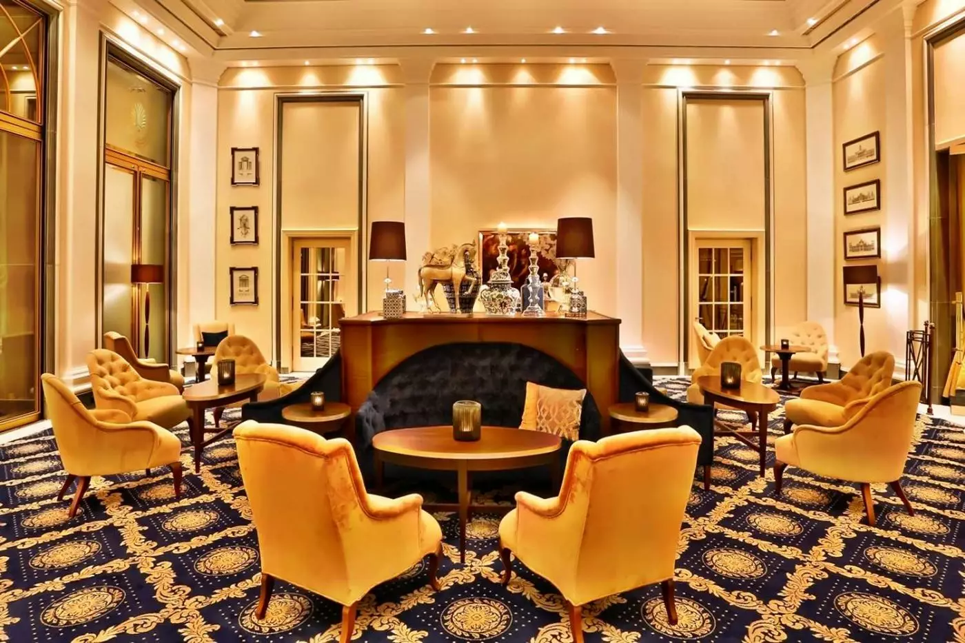 Excelsior Hotel Ernst