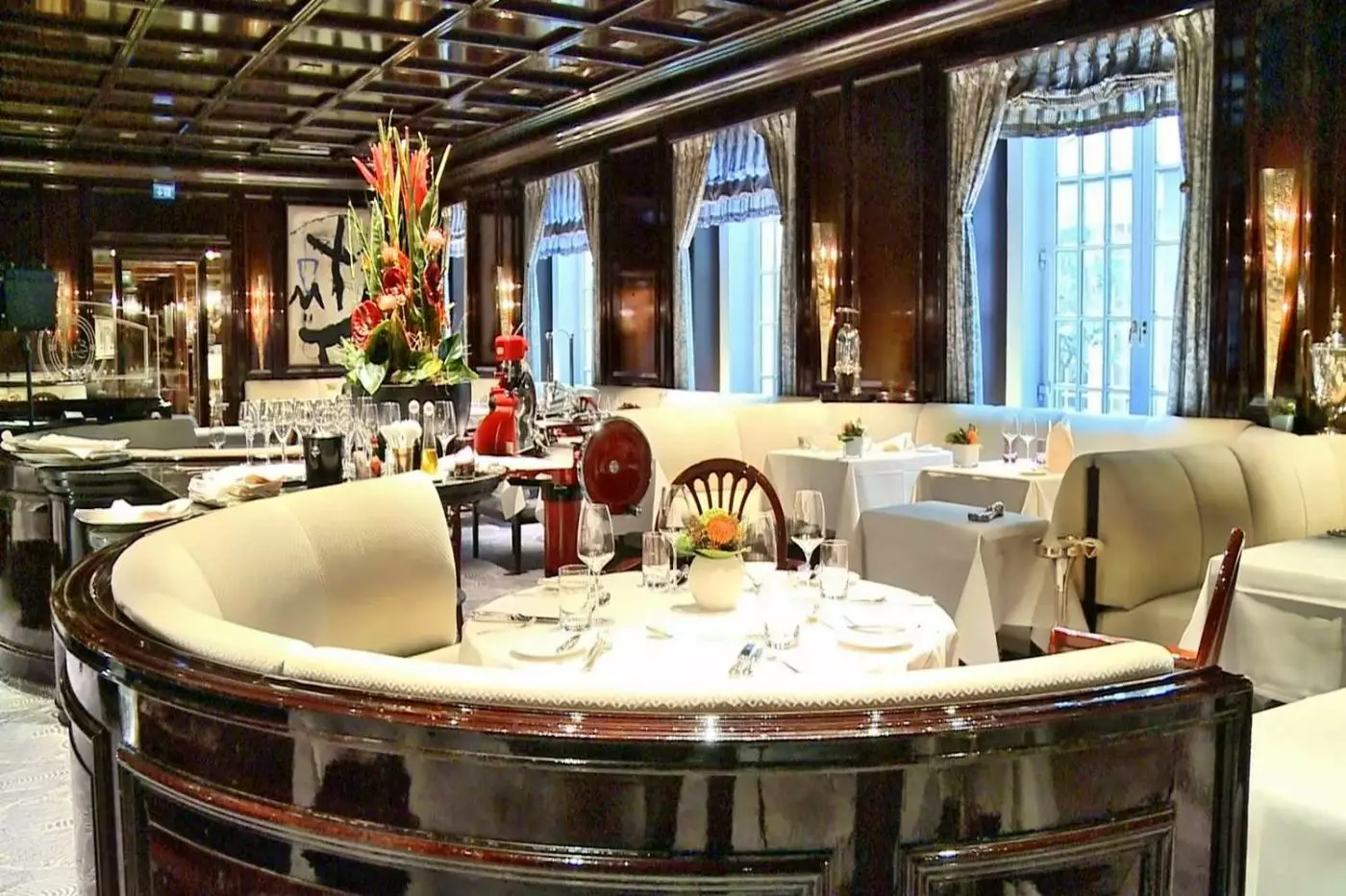 Excelsior Hotel Ernst