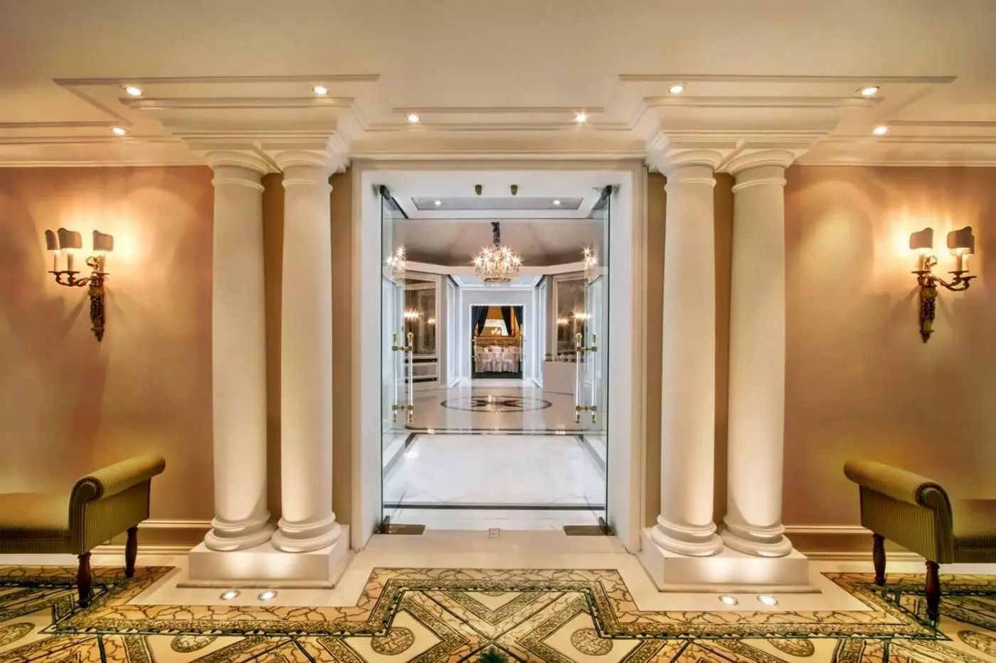 Excelsior Hotel Ernst