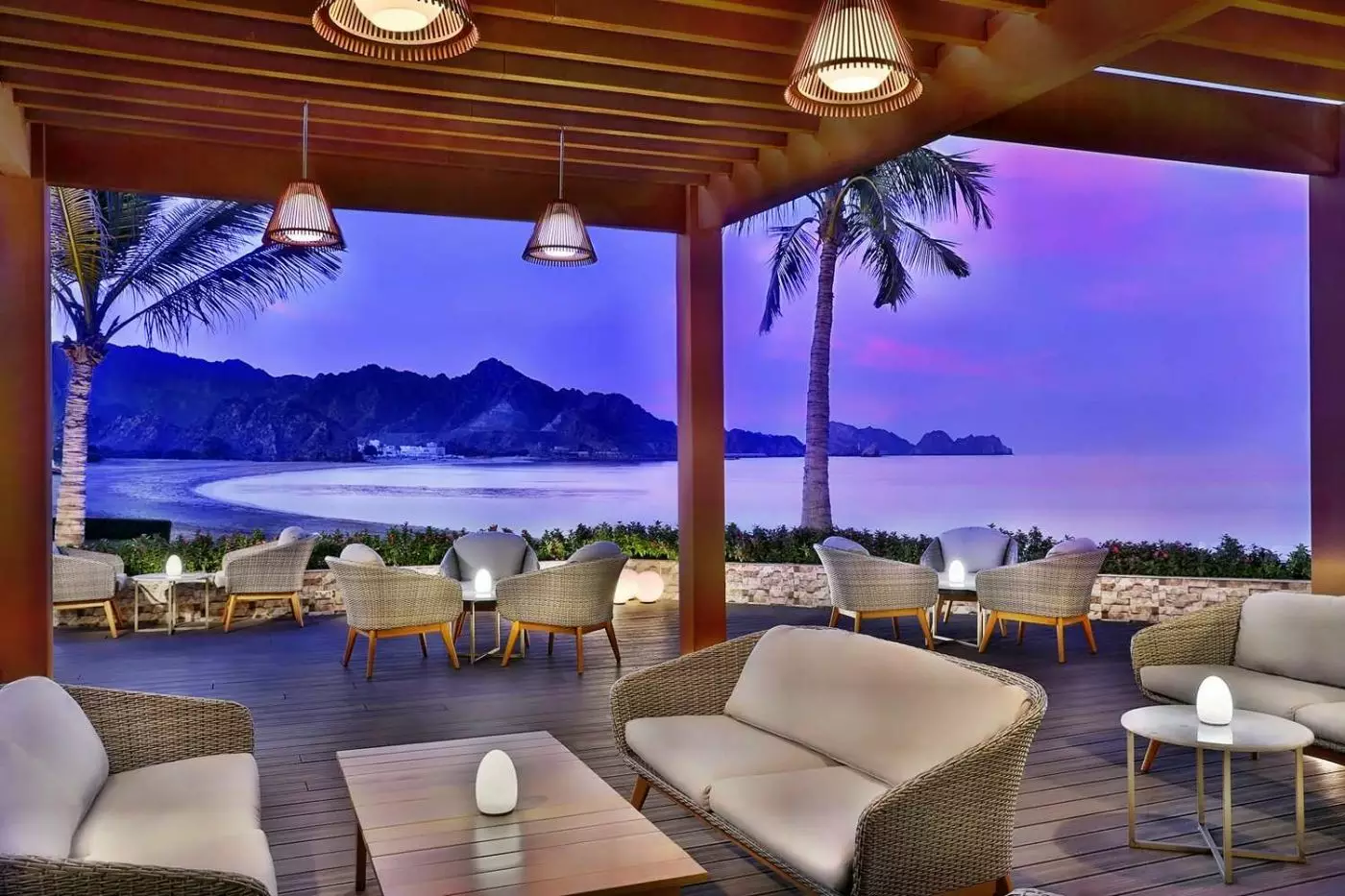 Al Bustan Palace, a Ritz-Carlton Hotel