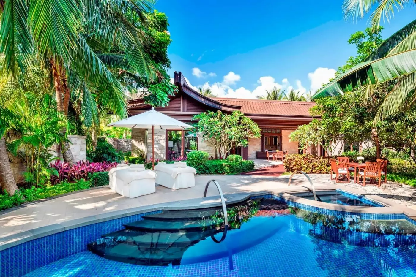St Regis Sanya Yalong Bay Resort