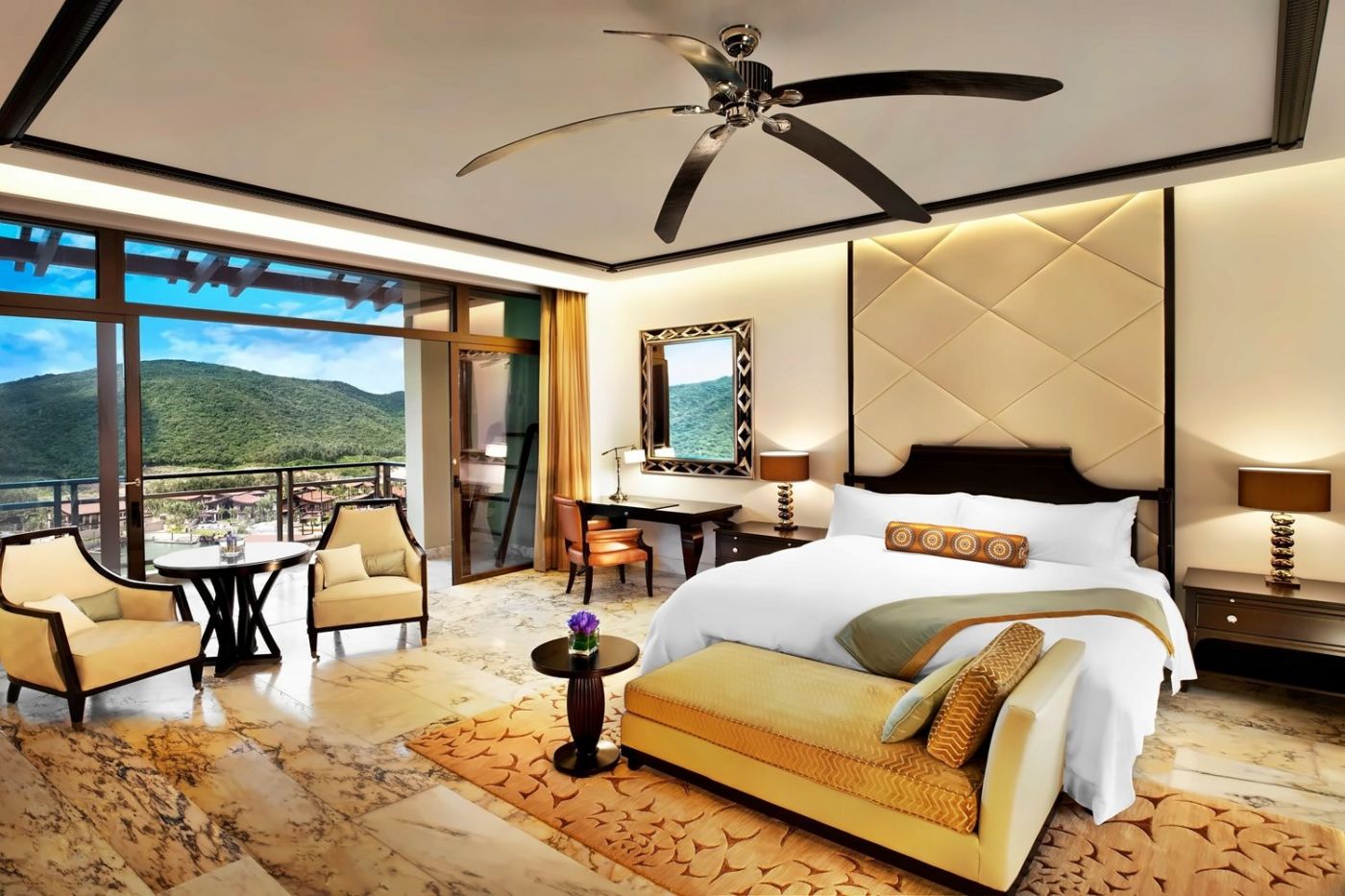 St Regis Sanya Yalong Bay Resort