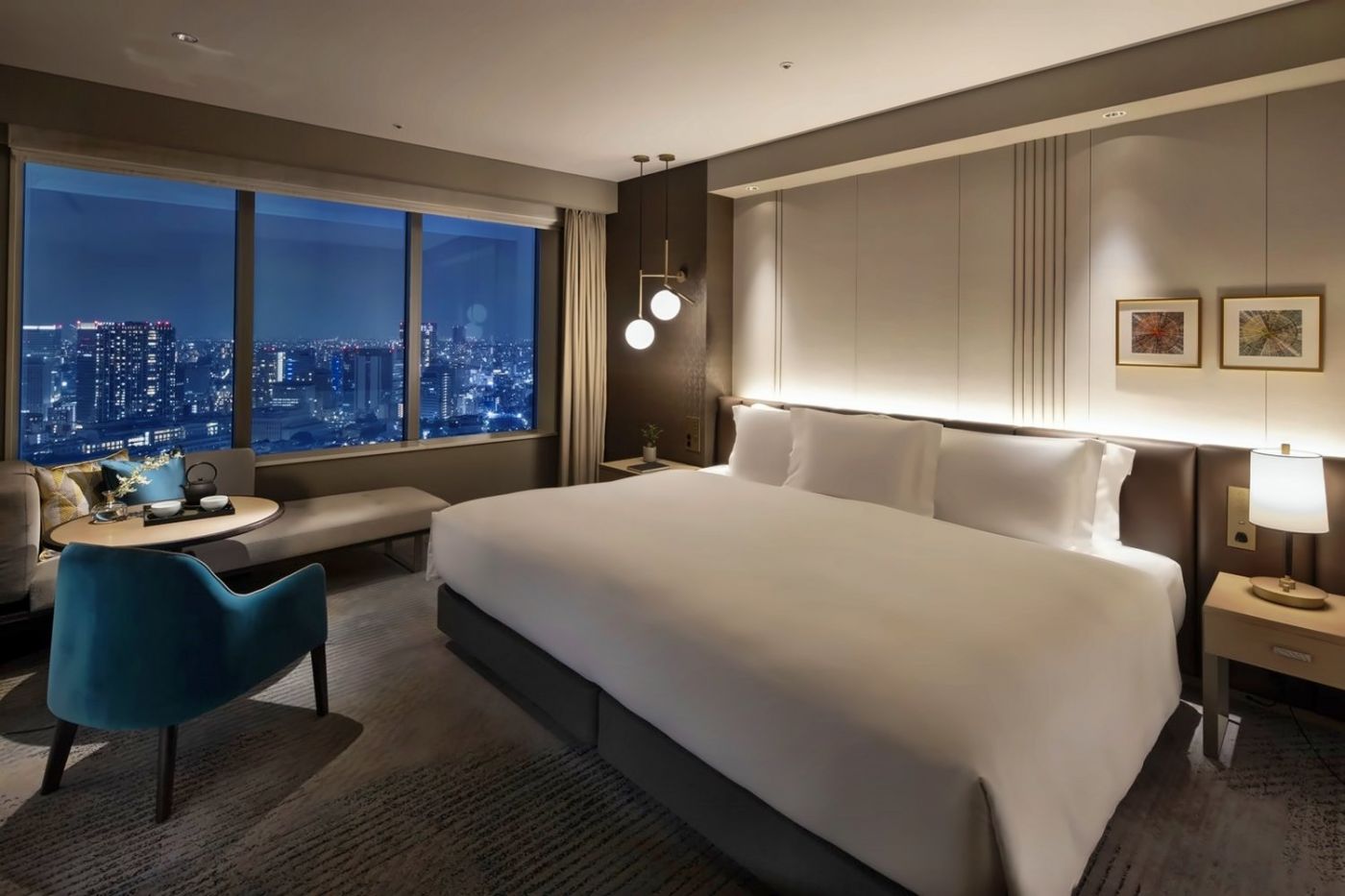 The Strings InterContinental