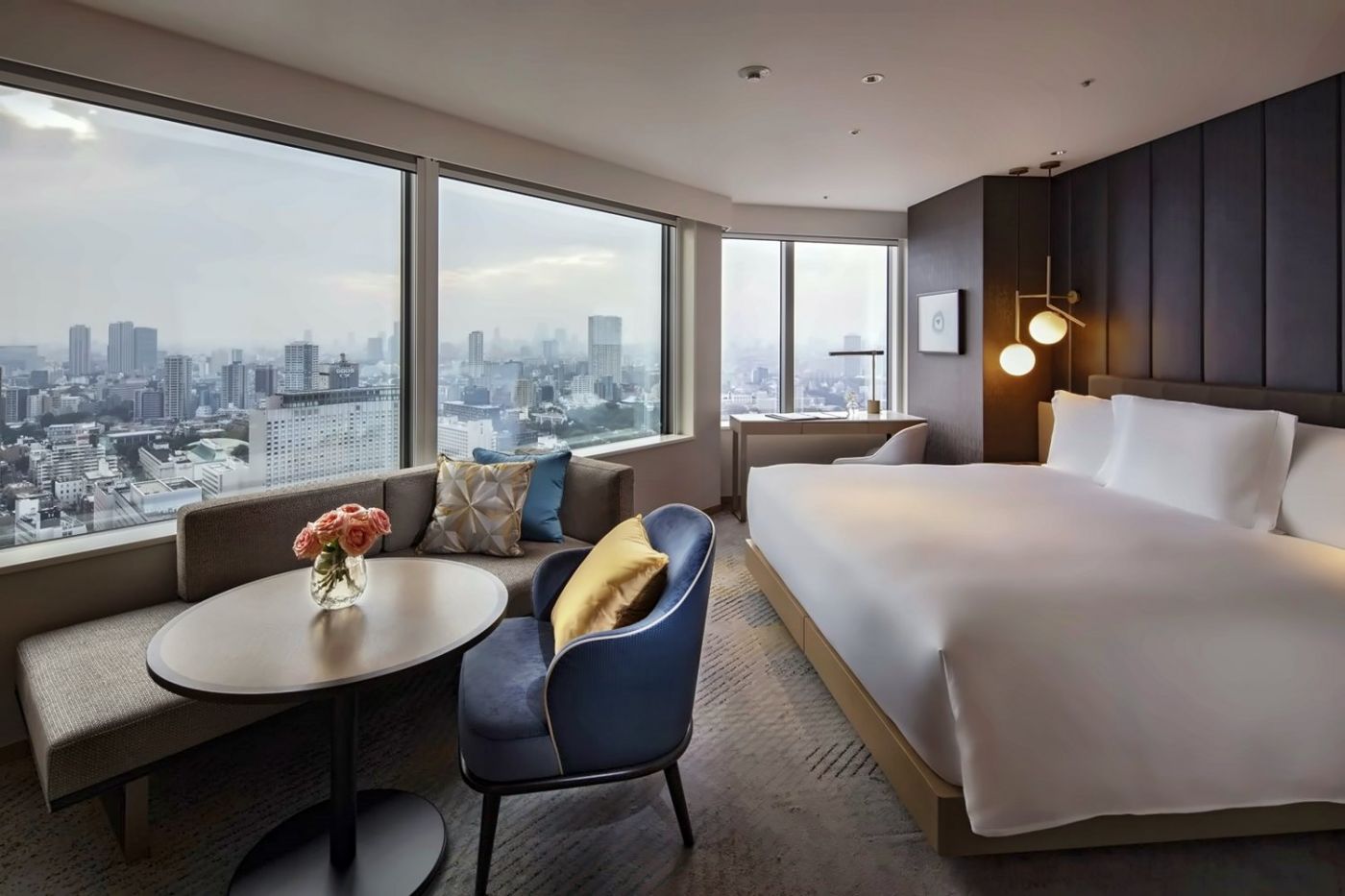 The Strings InterContinental