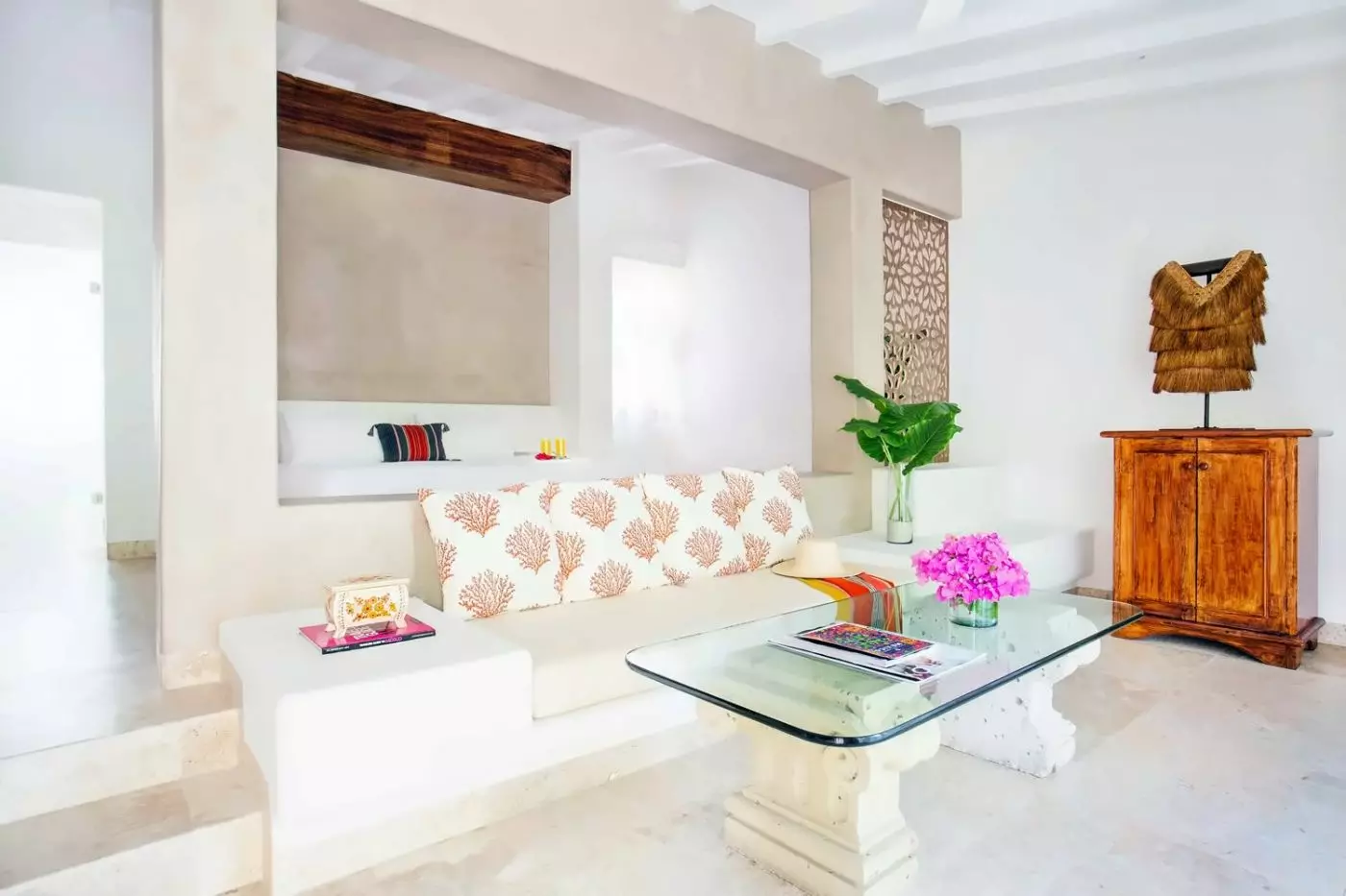 Thompson Zihuatanejo