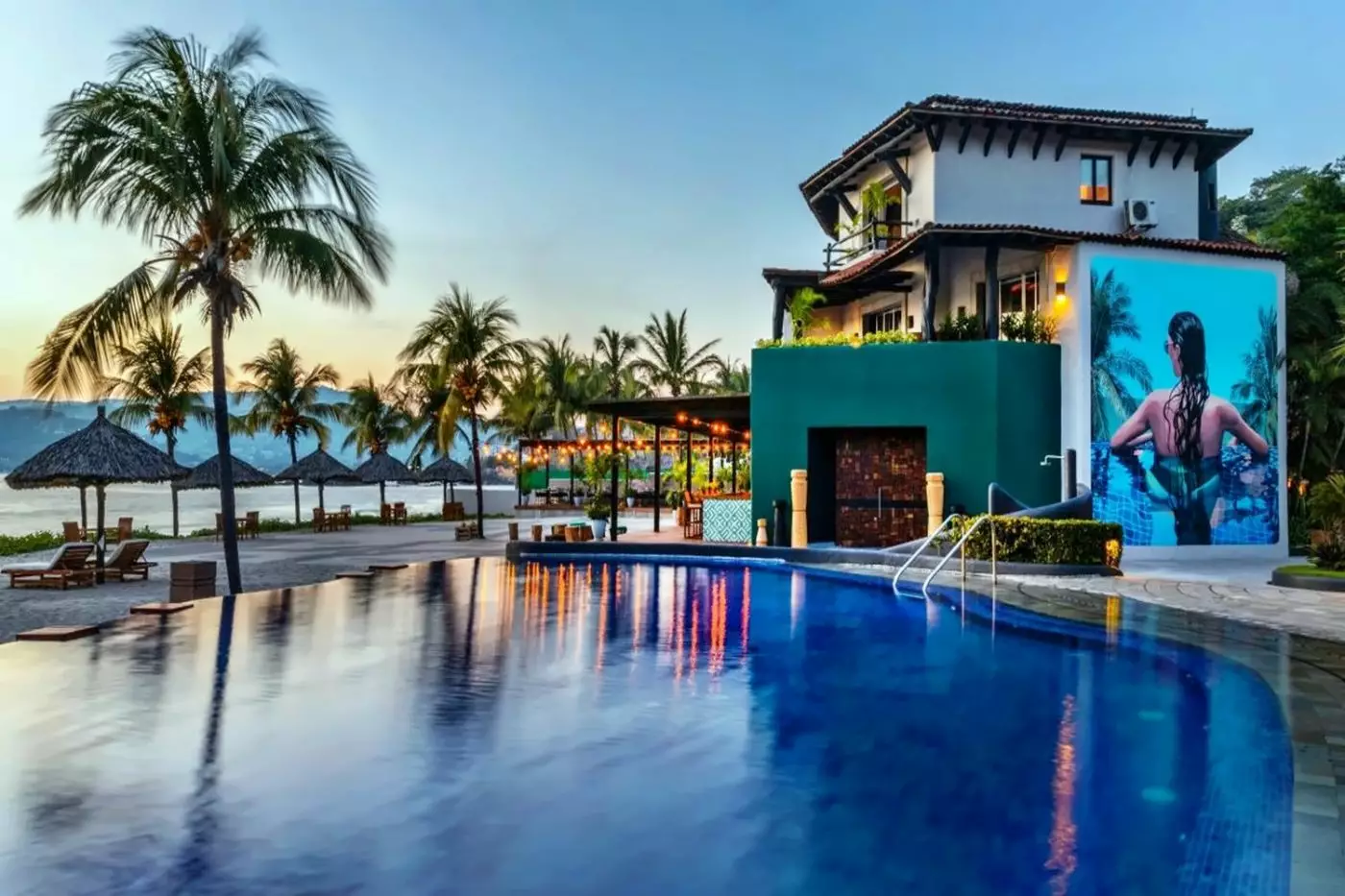 Thompson Zihuatanejo