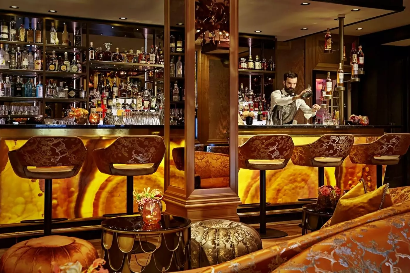 Hotel TwentySeven
