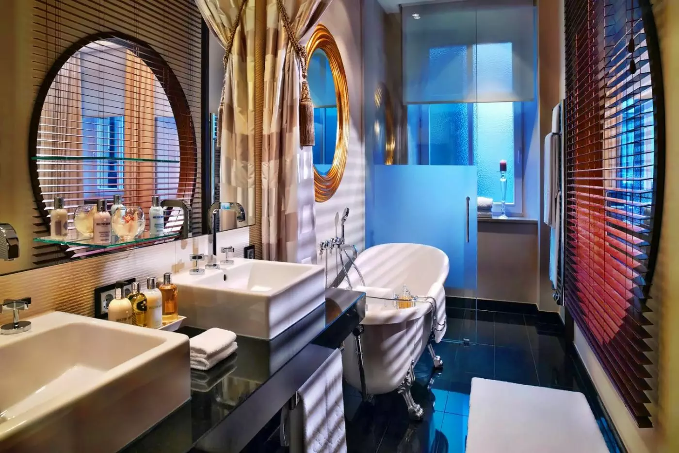 Kempinski Munich Vier Jahreszeiten