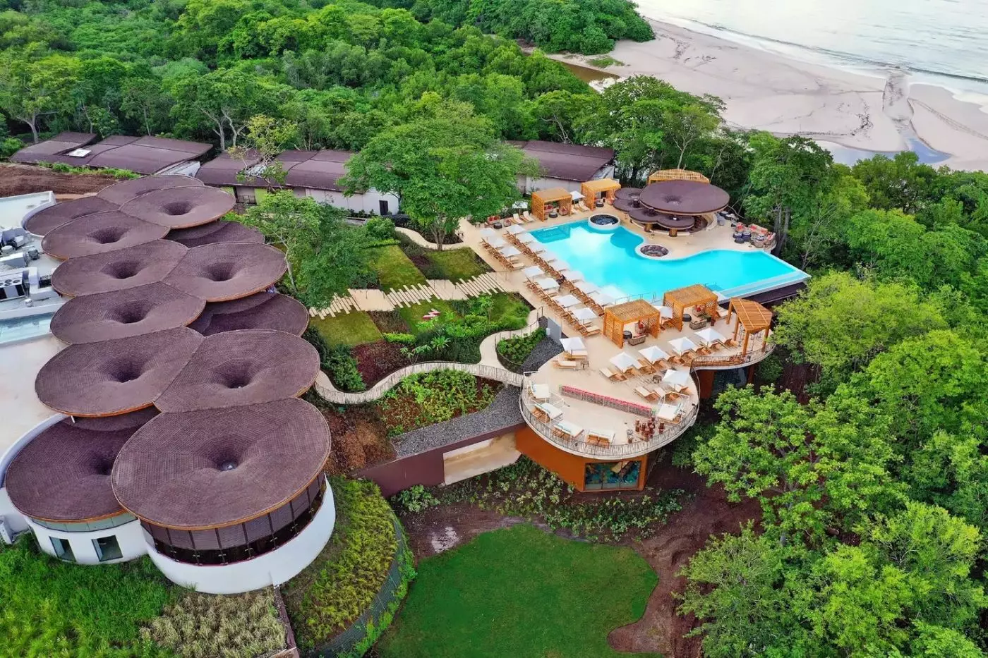 W Costa Rica