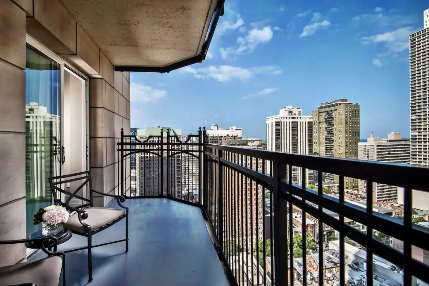 Waldorf Astoria Chicago