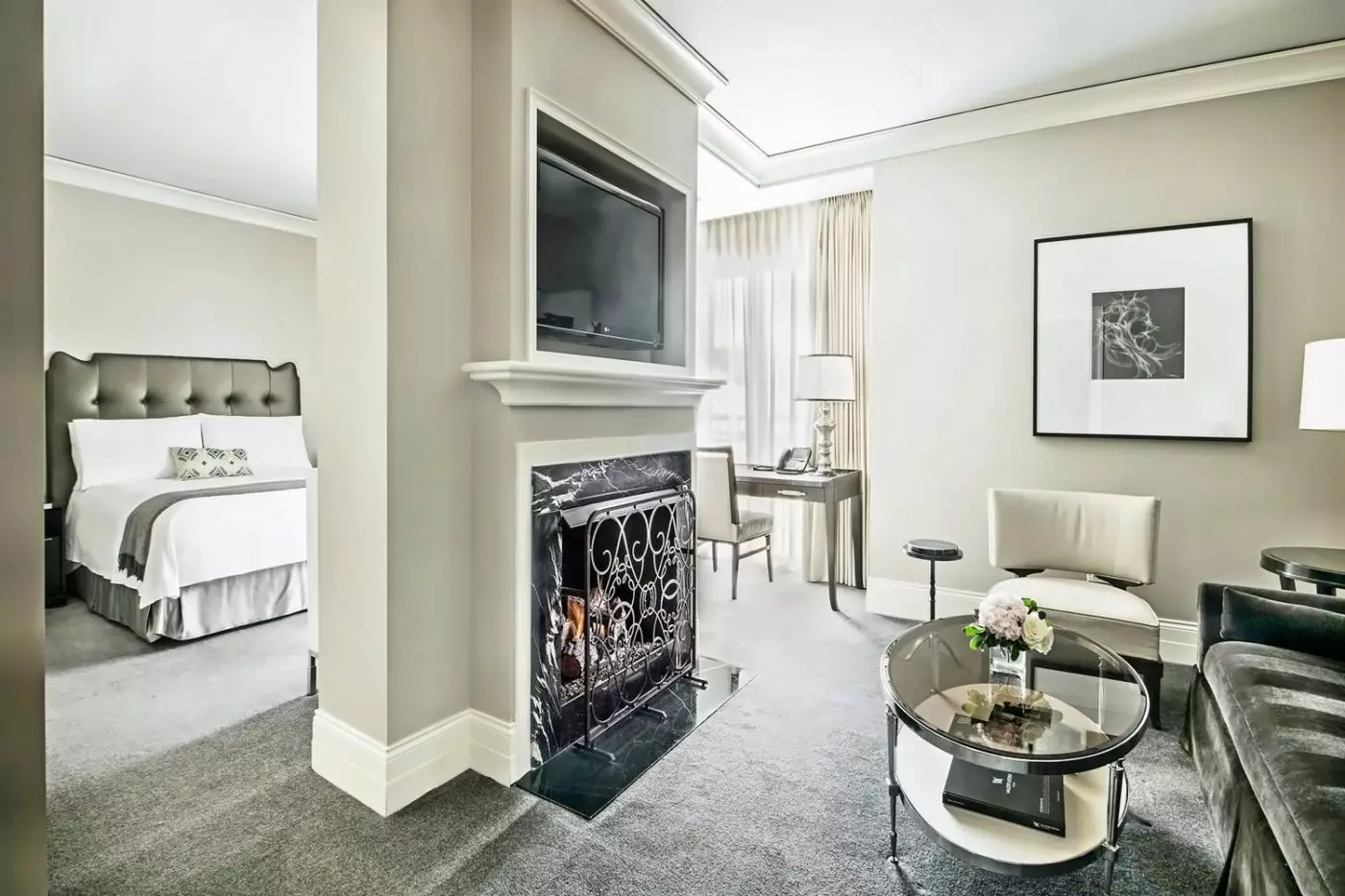 Waldorf Astoria Chicago