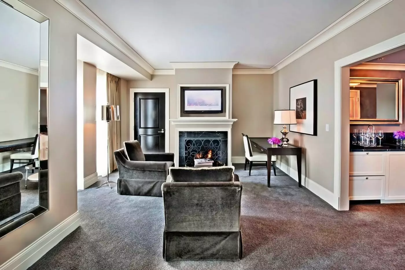 Waldorf Astoria Chicago