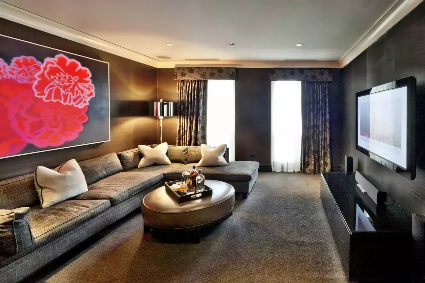 Waldorf Astoria Chicago
