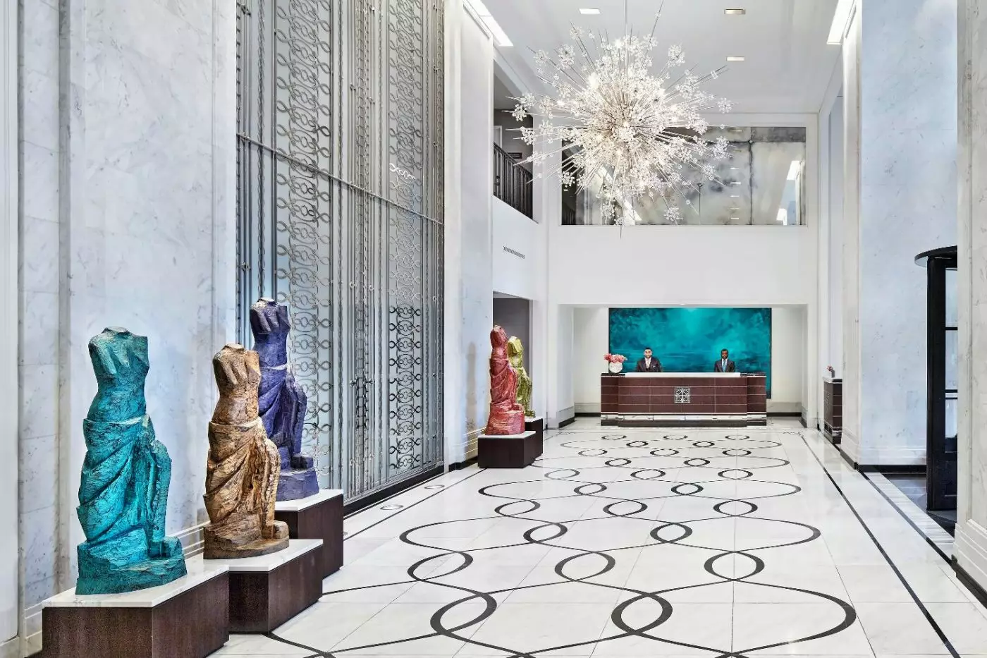 Waldorf Astoria Chicago