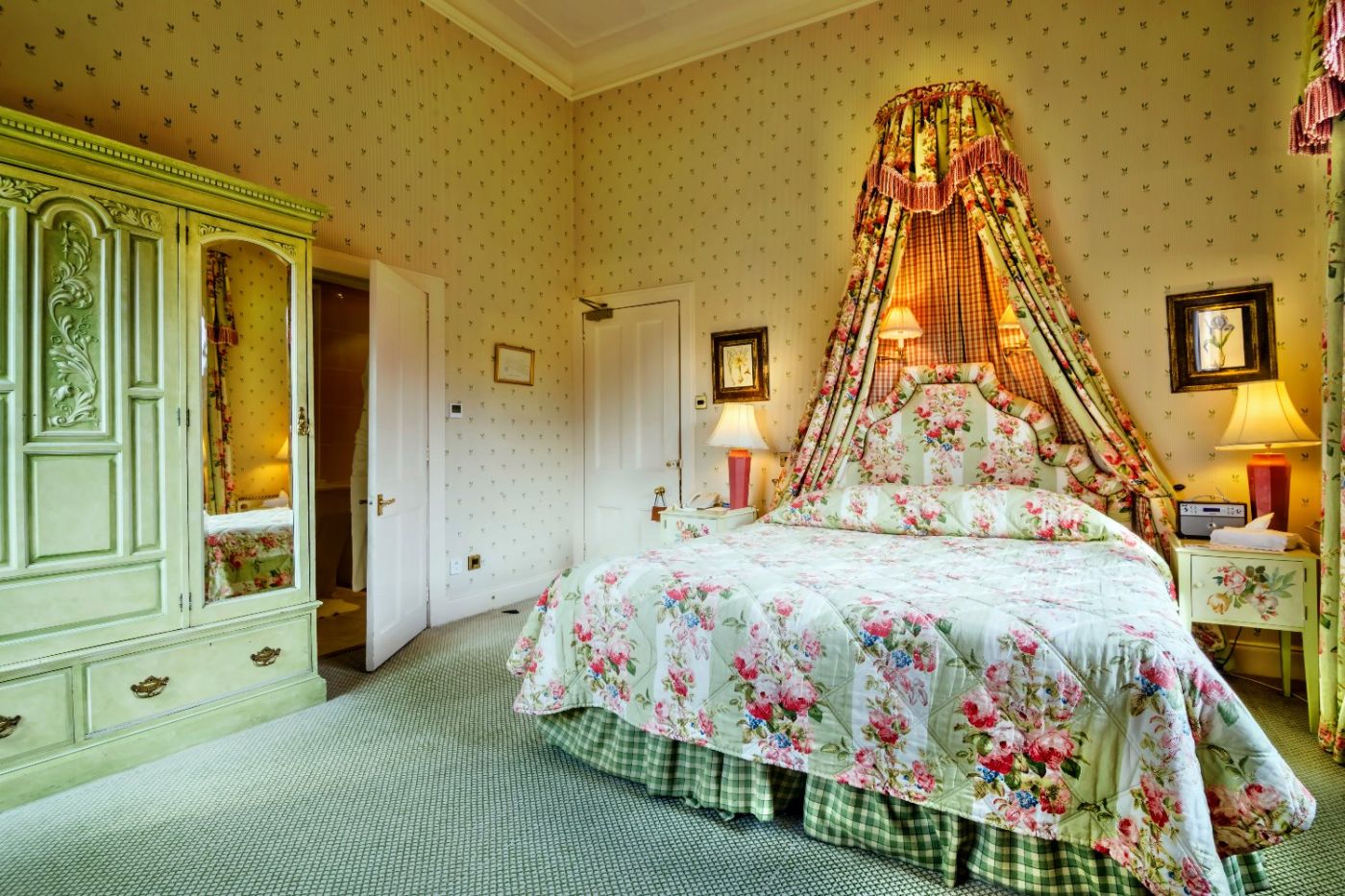 Inverlochy Castle Hotel