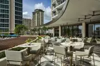 Thumbnail Ritz Carlton Residences Waikiki Beach