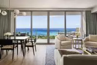 Thumbnail Ritz Carlton Residences Waikiki Beach