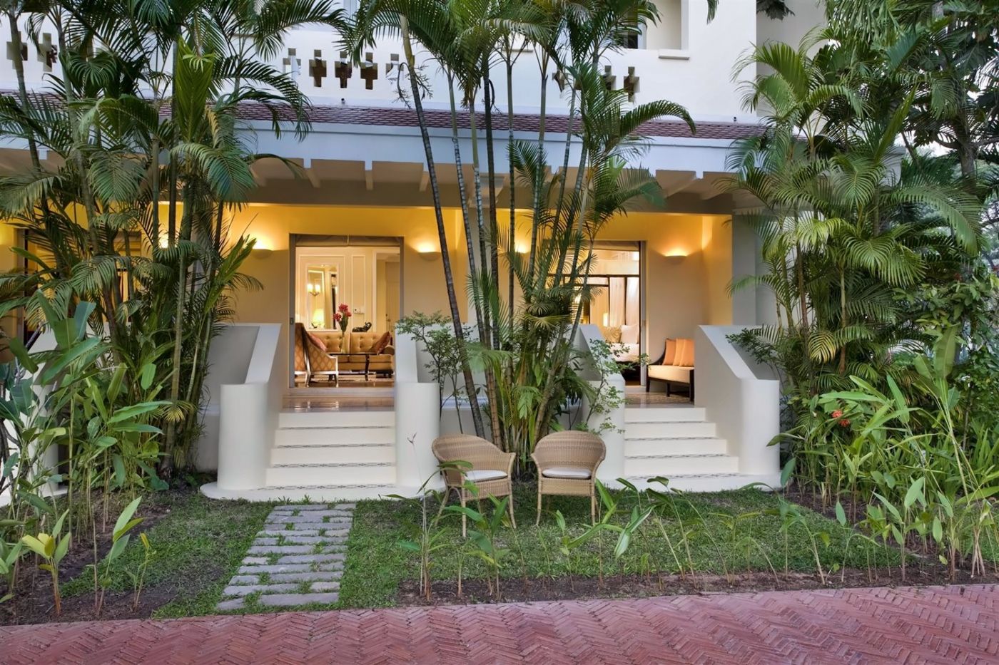 Raffles Grand Hotel d'Angkor