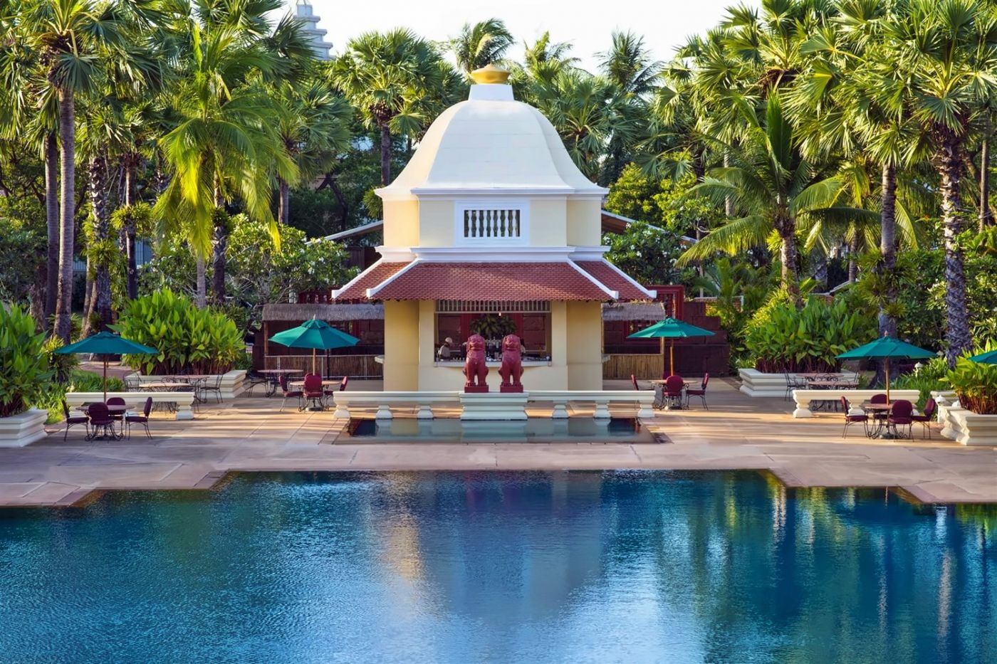 Raffles Grand Hotel d'Angkor