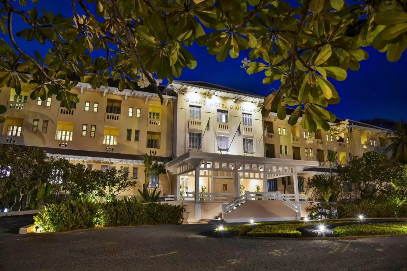 Raffles Grand Hotel d'Angkor