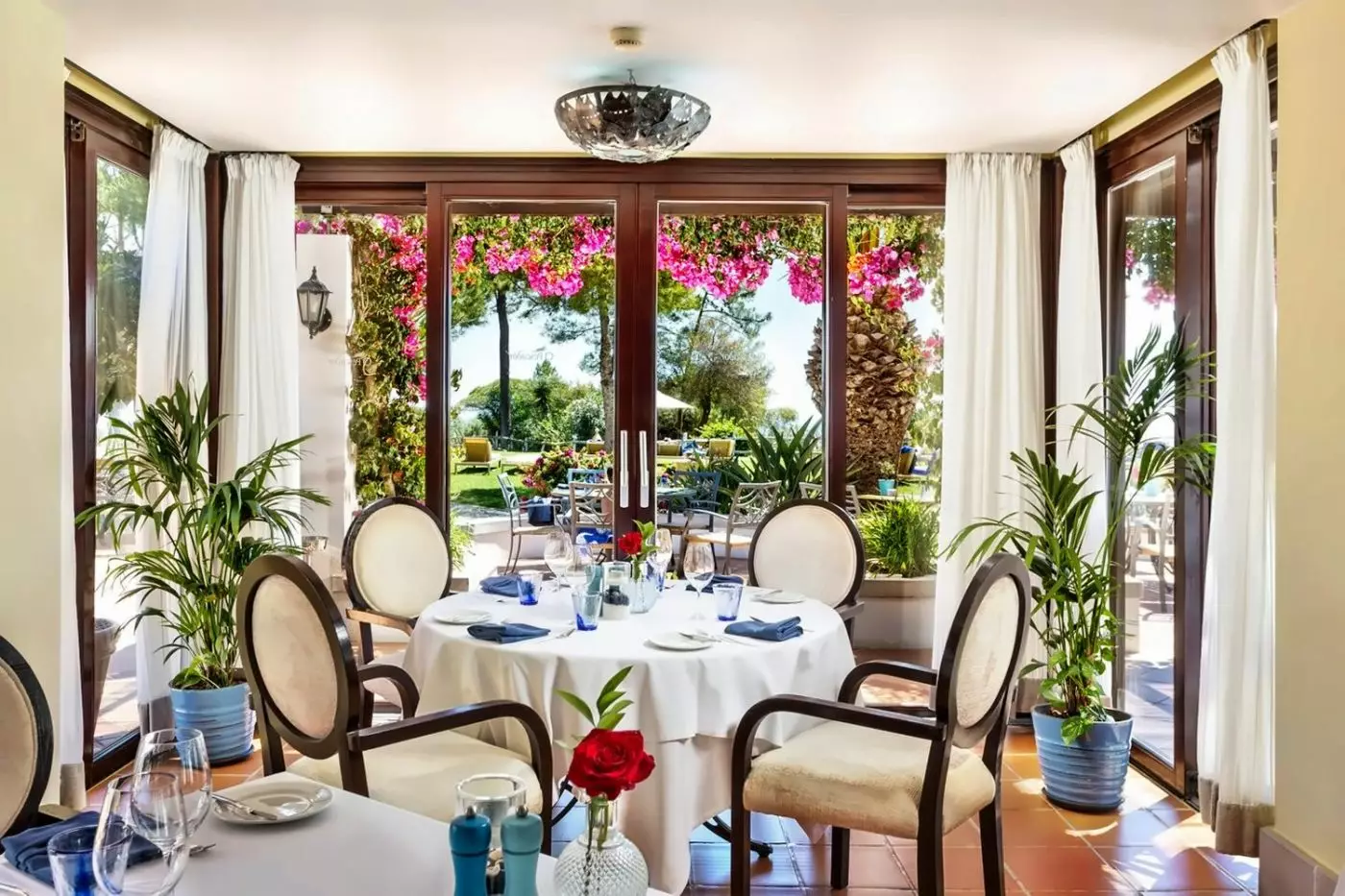 Pine Cliffs Ocean Suites