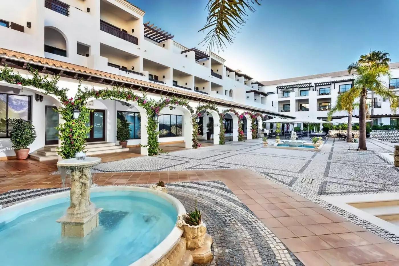 Pine Cliffs Ocean Suites
