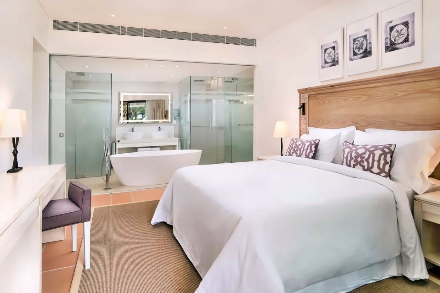 Pine Cliffs Ocean Suites
