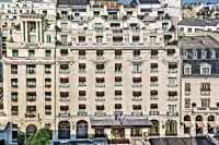 Thumbnail Prince de Galles Paris