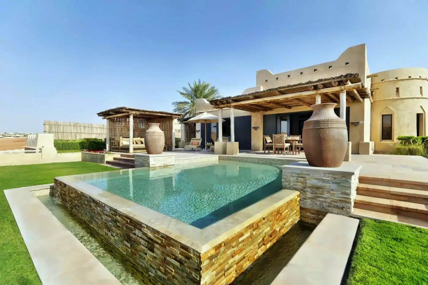 Qasr Al Sarab Desert Resort