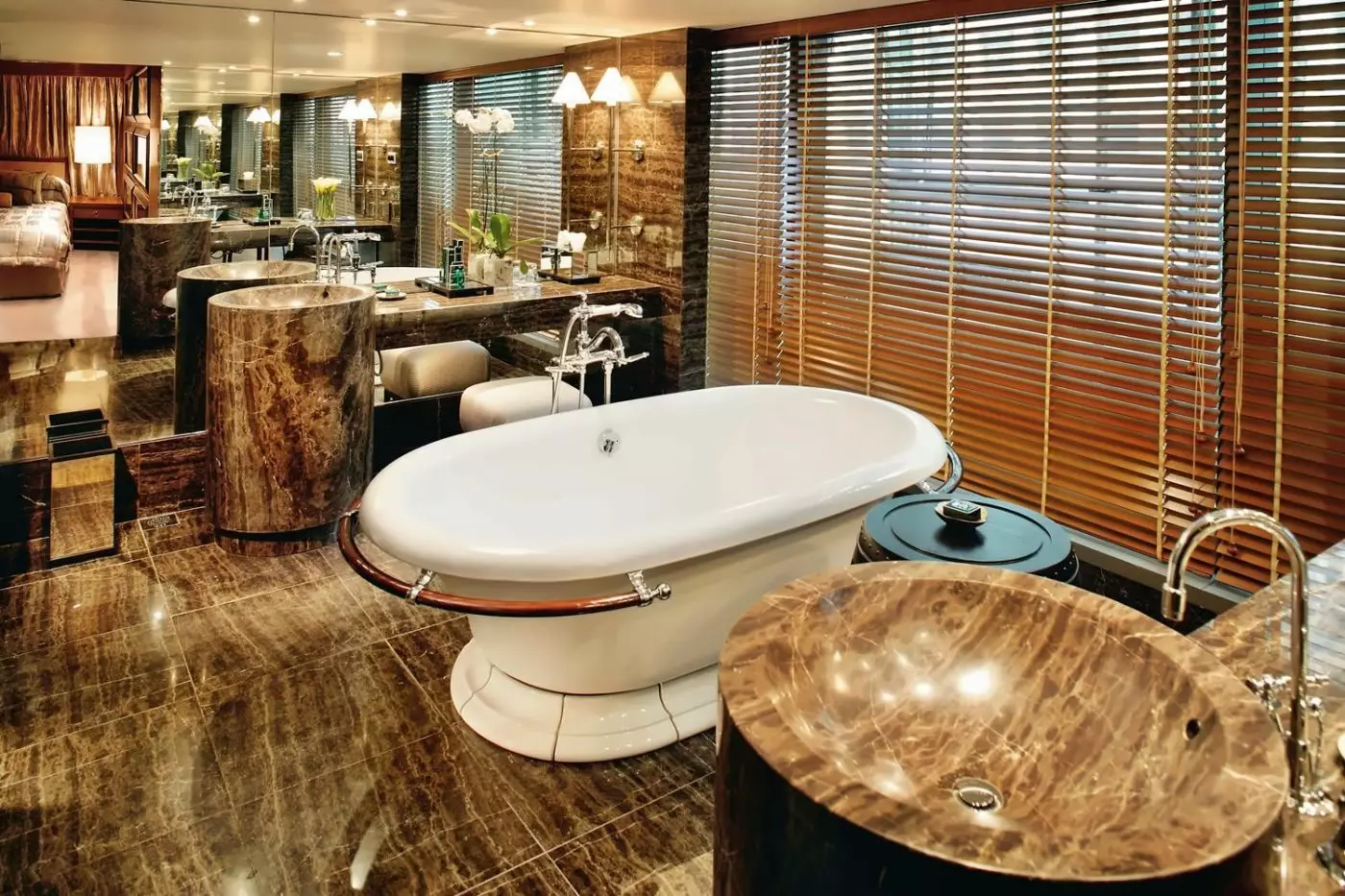 Mandarin Oriental, Hong Kong