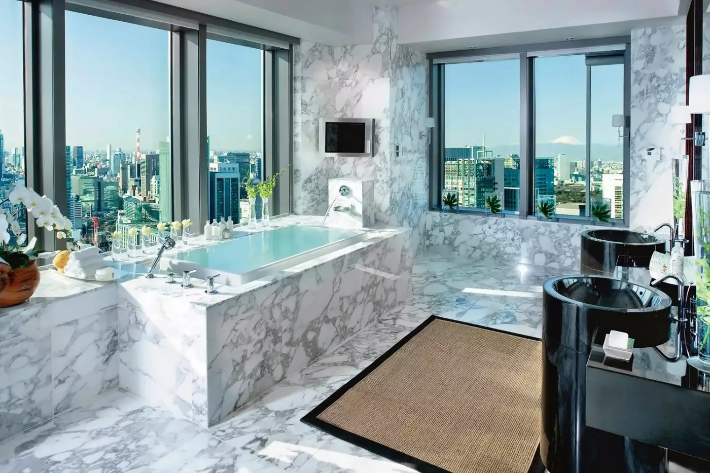 Mandarin Oriental, Tokyo