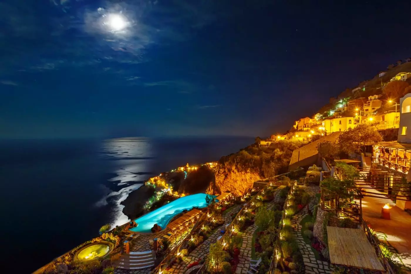 Monastero Santa Rosa Hotel & Spa