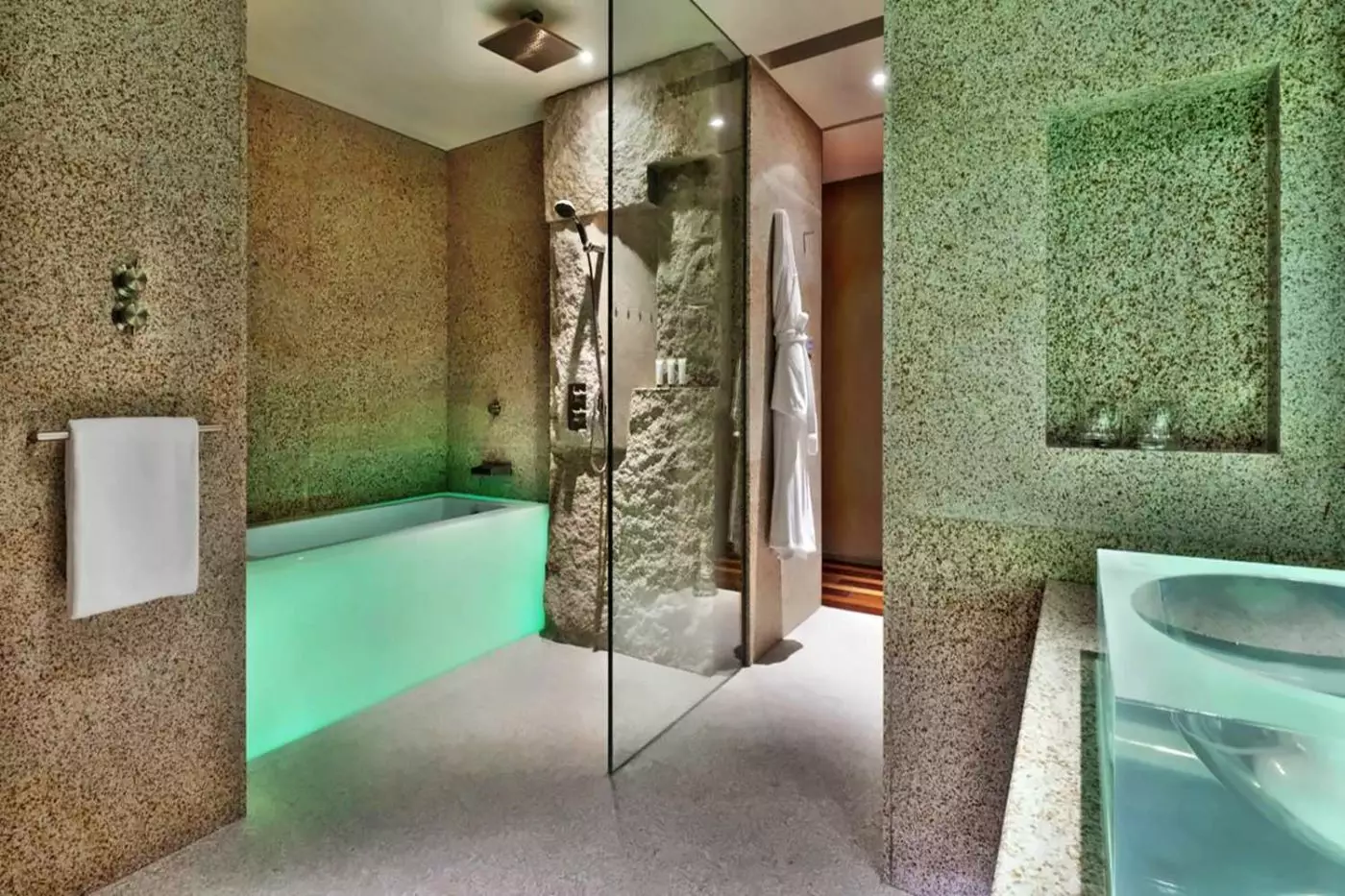 Andaz Xintiandi, Shanghai