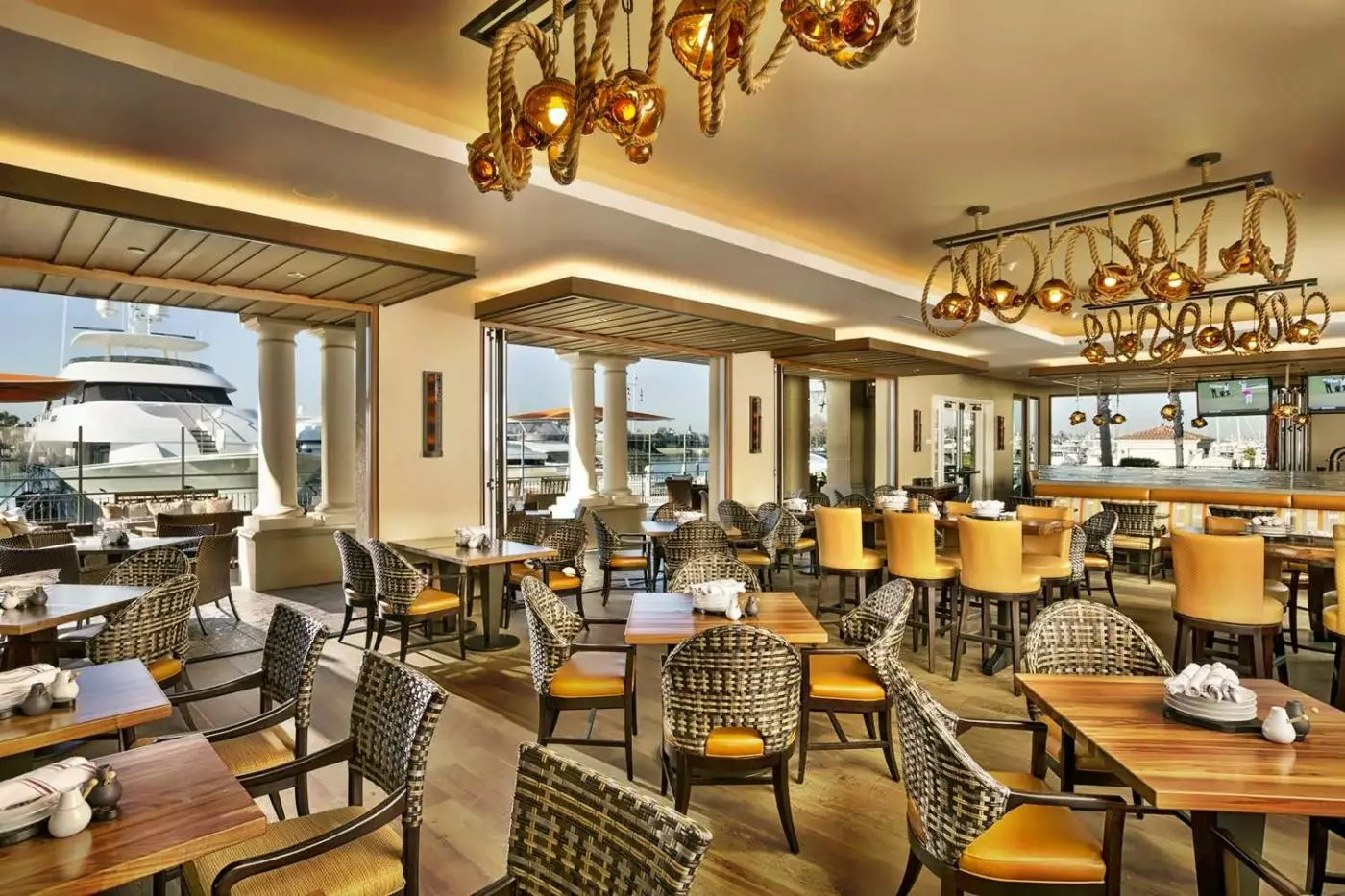 Balboa Bay Resort
