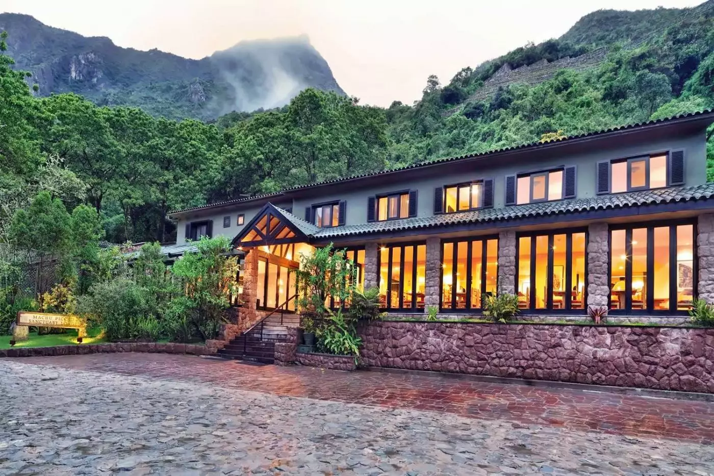 Sanctuary Lodge, A Belmond Hotel, Machu Picchu