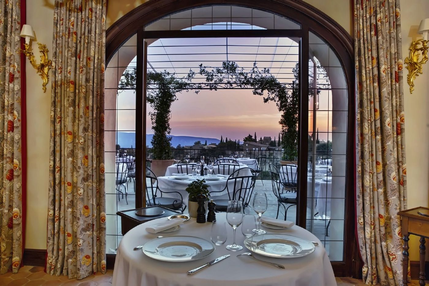 Airelles Gordes La Bastide