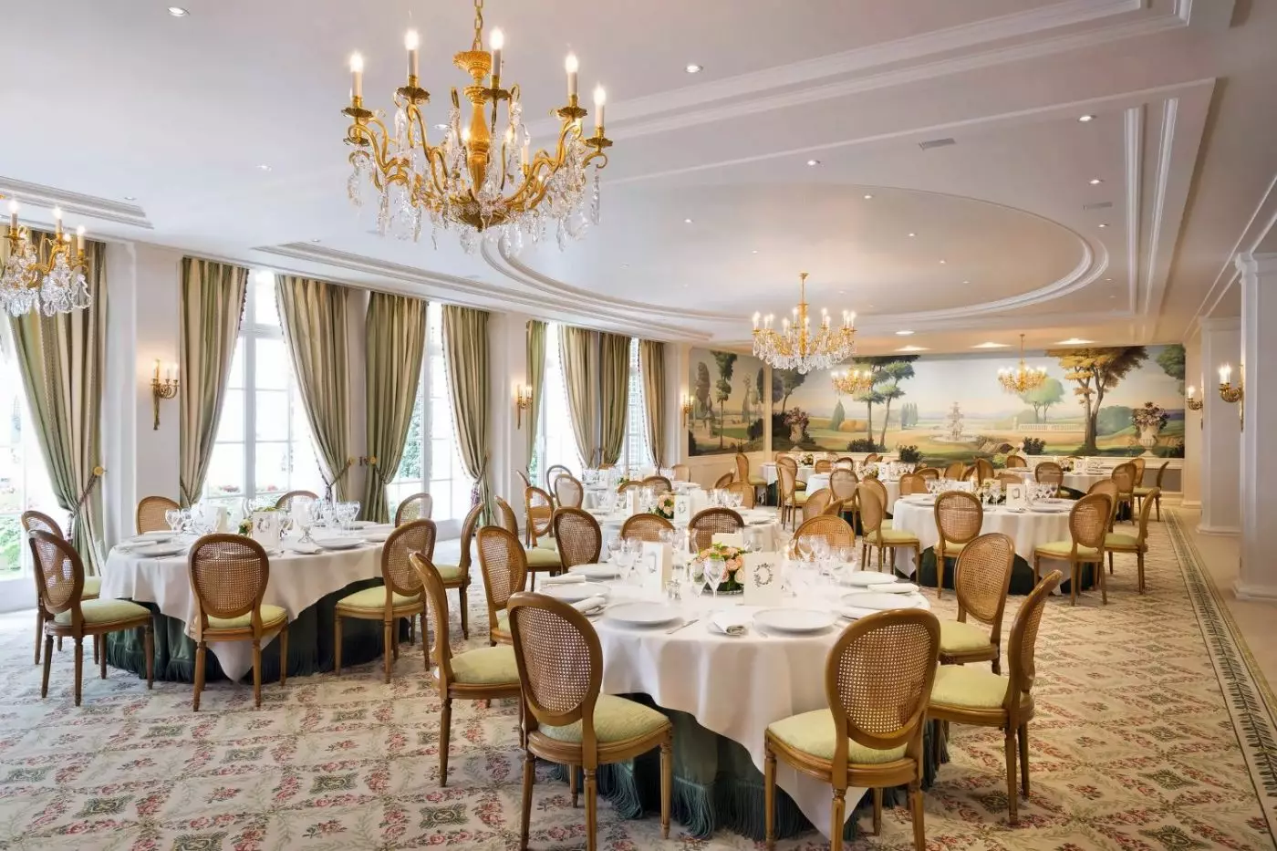 Le Bristol Paris