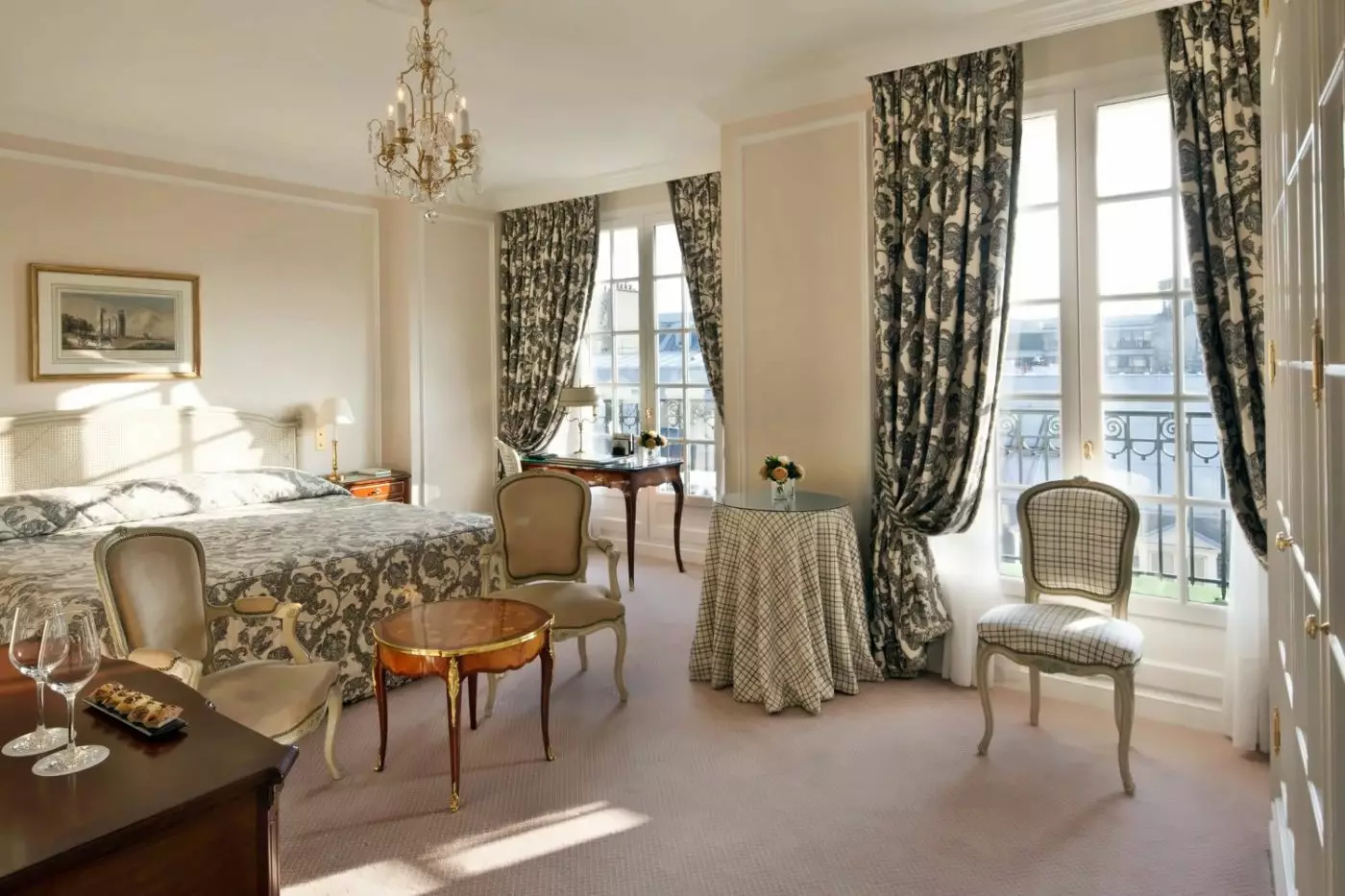 Le Bristol Paris