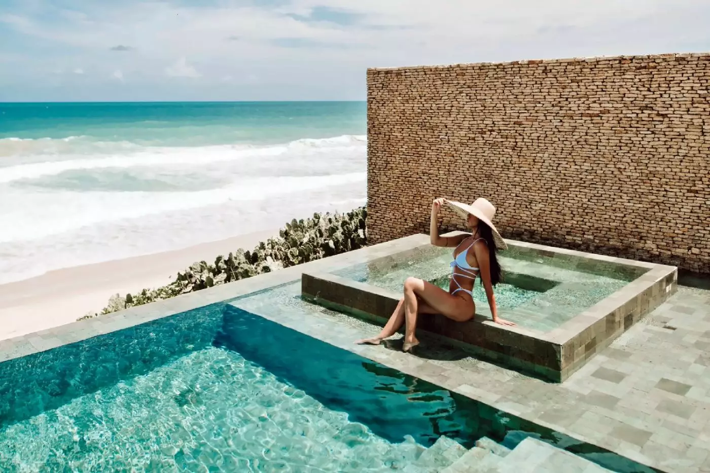 Kenoa Exclusive Beach Spa & Resort