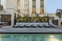 Thumbnail Kimpton La Peer Hotel
