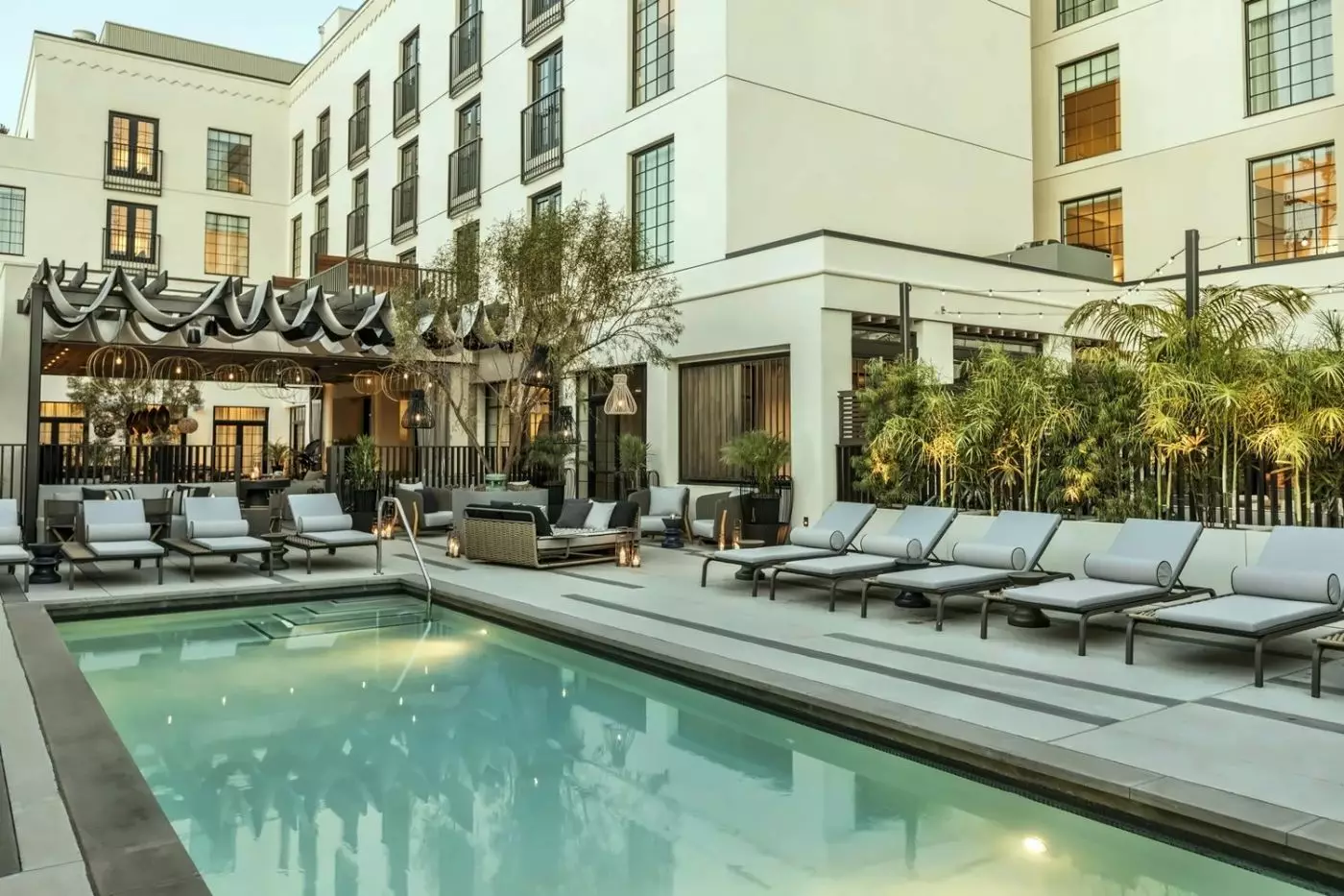 Kimpton La Peer Hotel