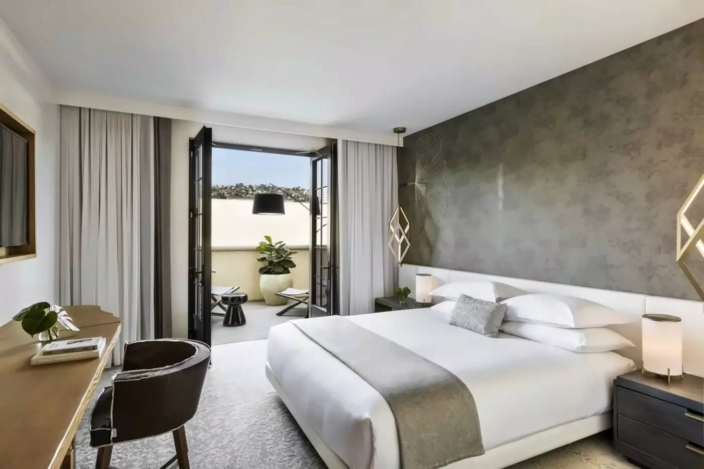 Kimpton La Peer Hotel