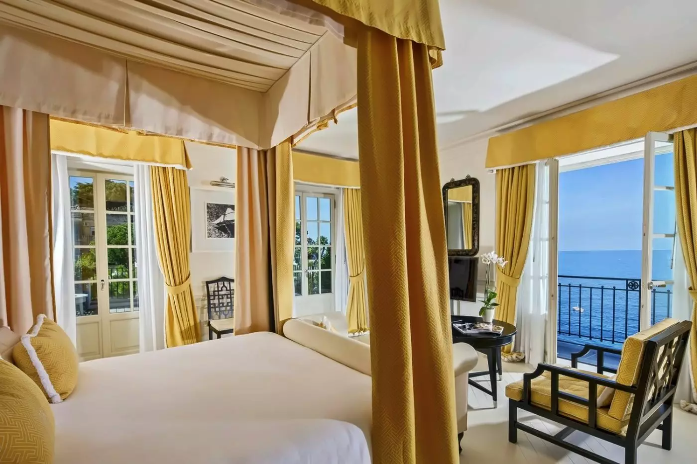 J.K. Place Capri