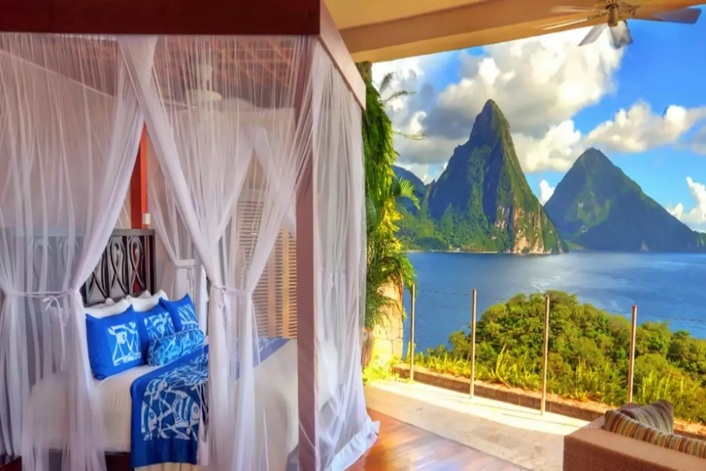 Jade Mountain Resort