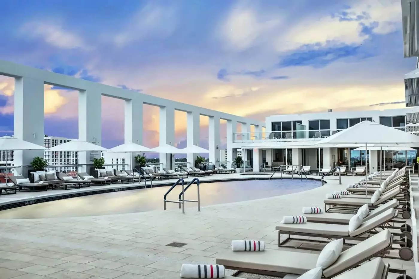 Conrad Fort Lauderdale Beach