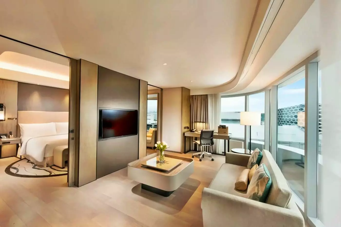 Conrad Manila