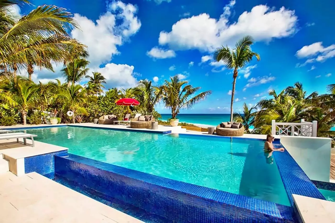 Coral Sands Hotel Harbour Island