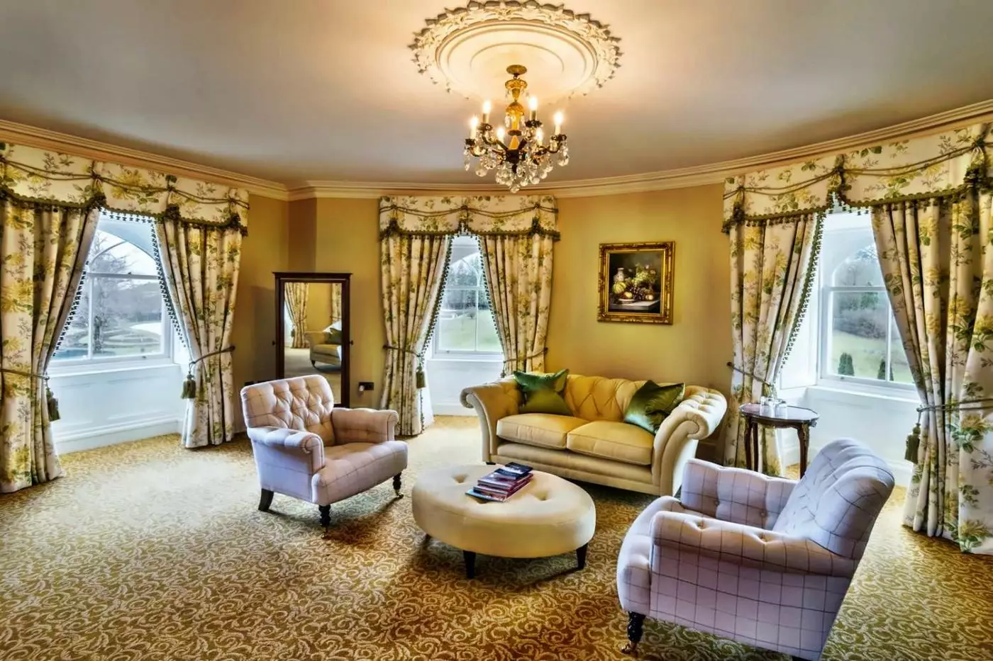 Crossbasket Castle Hotel, Spa & Restaurant