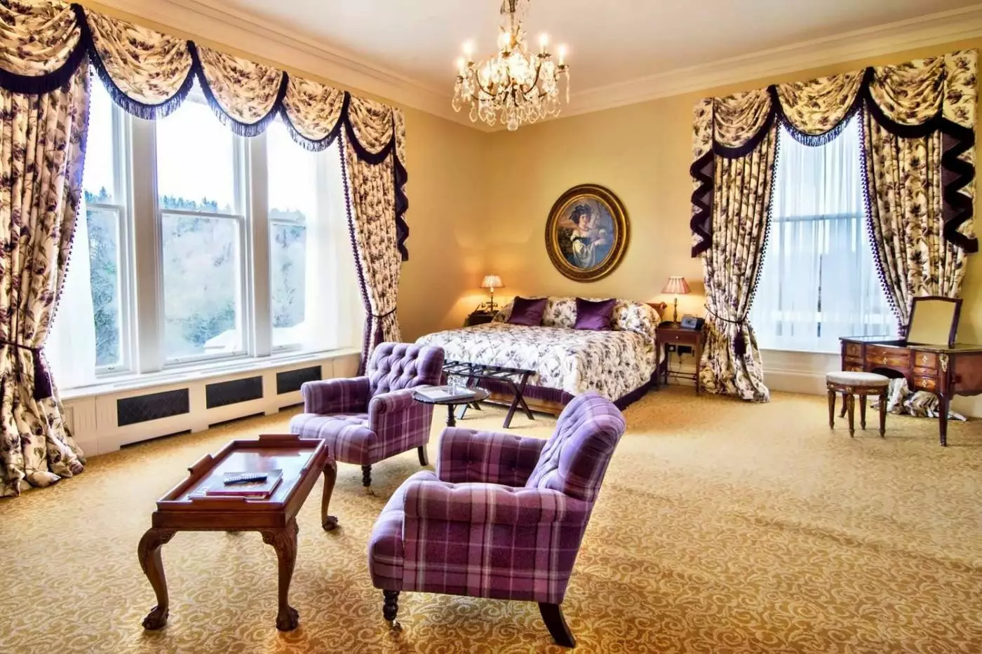 Crossbasket Castle Hotel, Spa & Restaurant