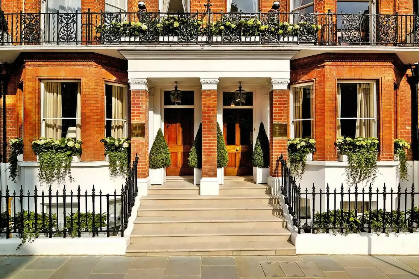 The Egerton House Hotel